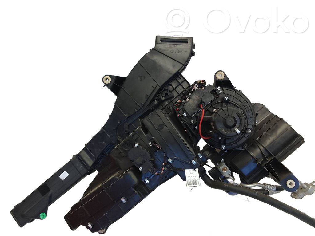 Mercedes-Benz V Class W447 Radiateur de refroidissement 