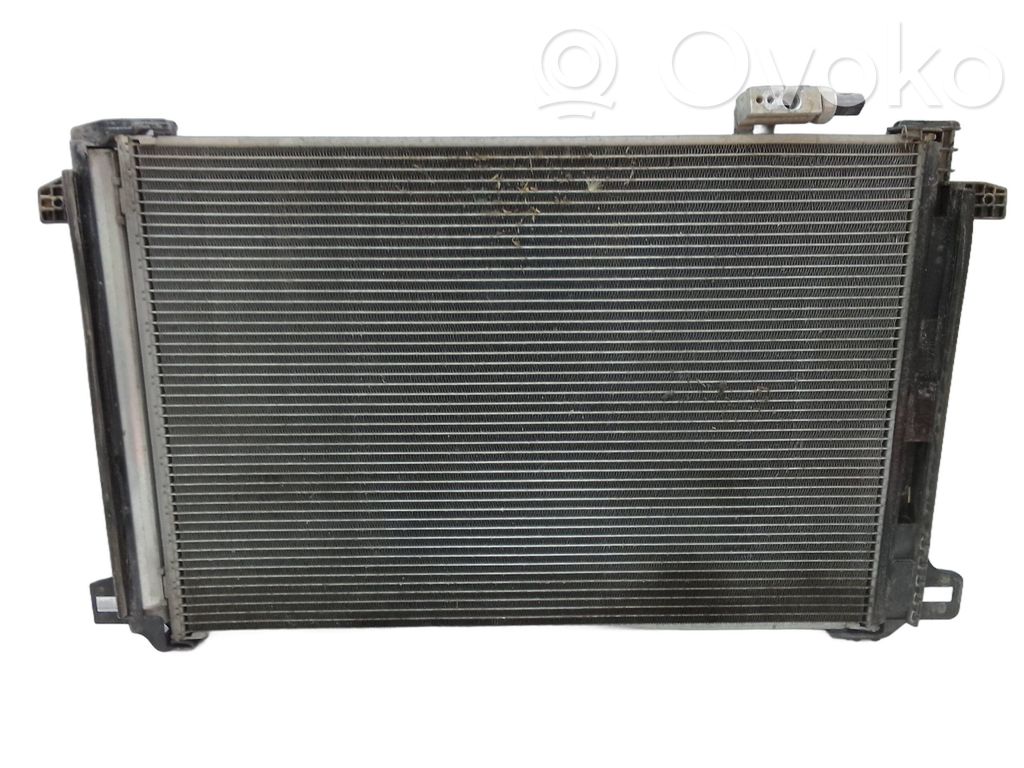 Mercedes-Benz E W212 Radiatore di raffreddamento 