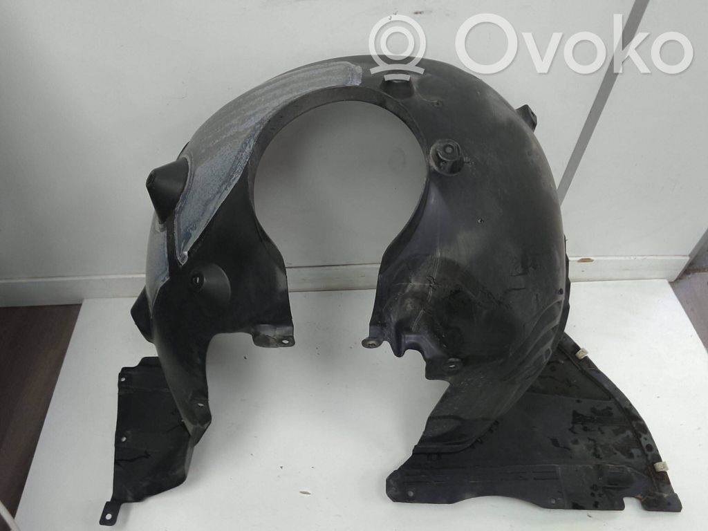 BMW 2 F45 Etupyörän sisälokasuojat