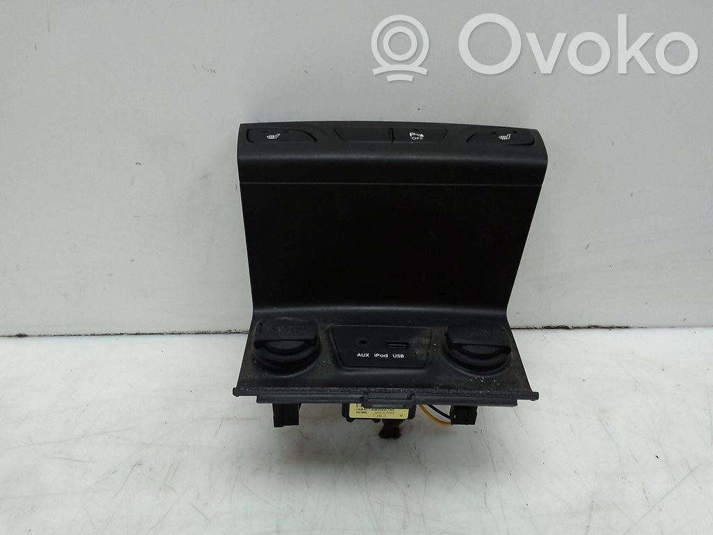 Hyundai ix35 Otros interruptores/perillas/selectores
