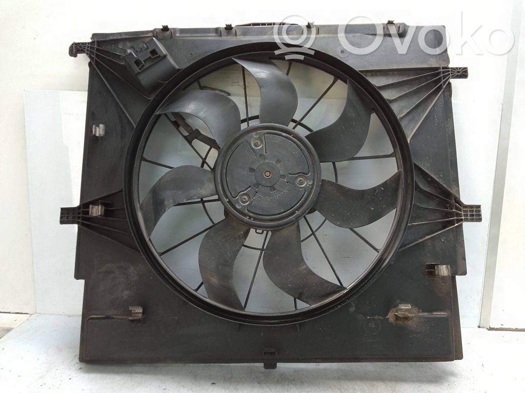 Mercedes-Benz Vito Viano W447 Ventilatore di raffreddamento elettrico del radiatore