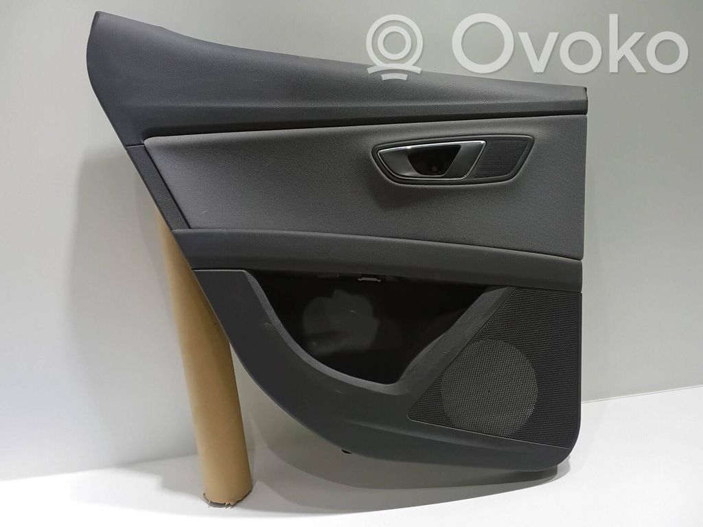 Seat Leon (5F) Moldura del tarjetero de la puerta trasera