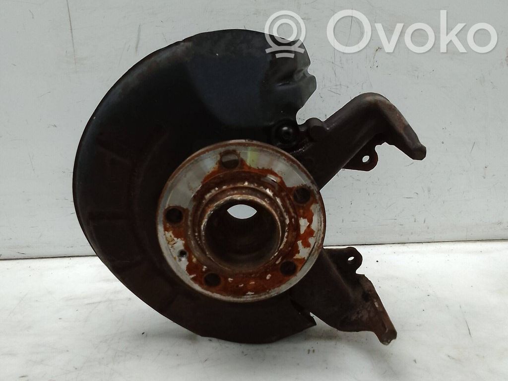 Volkswagen Polo V 6R Zwrotnica koła przedniego 