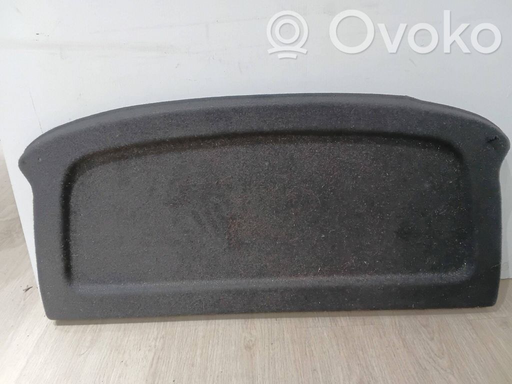 Volkswagen Golf VIII Hutablage