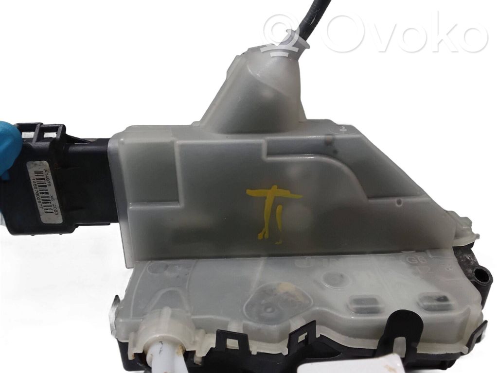Peugeot 208 II Verkleidung Abdeckung Heckklappe Kofferraumdeckel Satz Set 