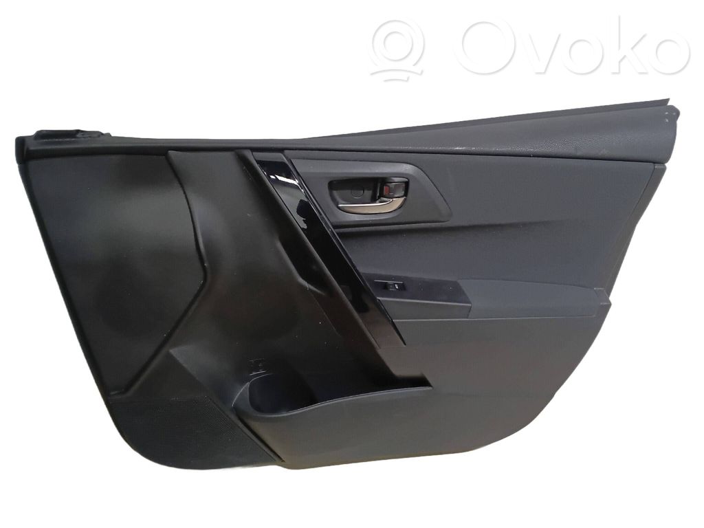 Toyota Auris E180 Etuoven verhoilu 