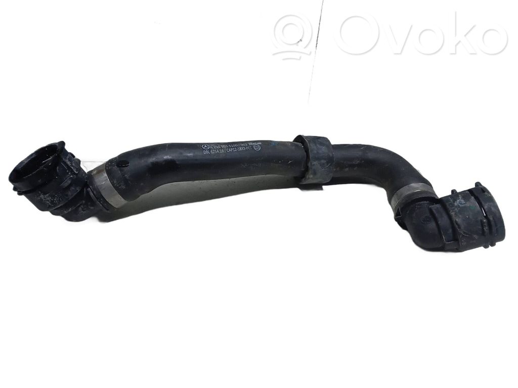 Mercedes-Benz EQS V297 Tuyau de liquide de refroidissement moteur