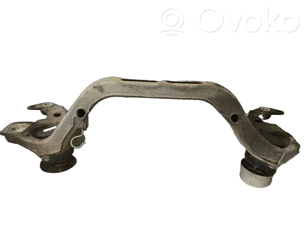 Volkswagen Touareg I Soporte antisalpicaduras delantero