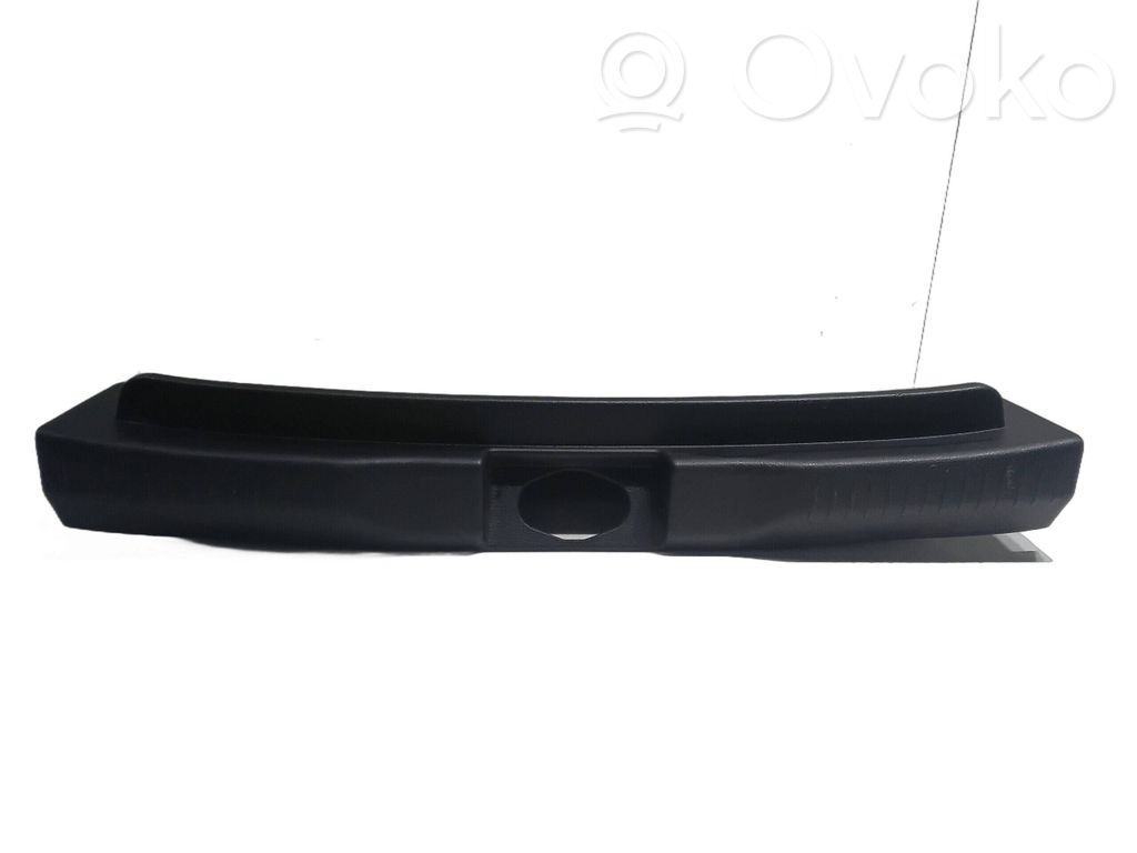 Suzuki Ignis Garniture de couvercle de coffre arriere hayon