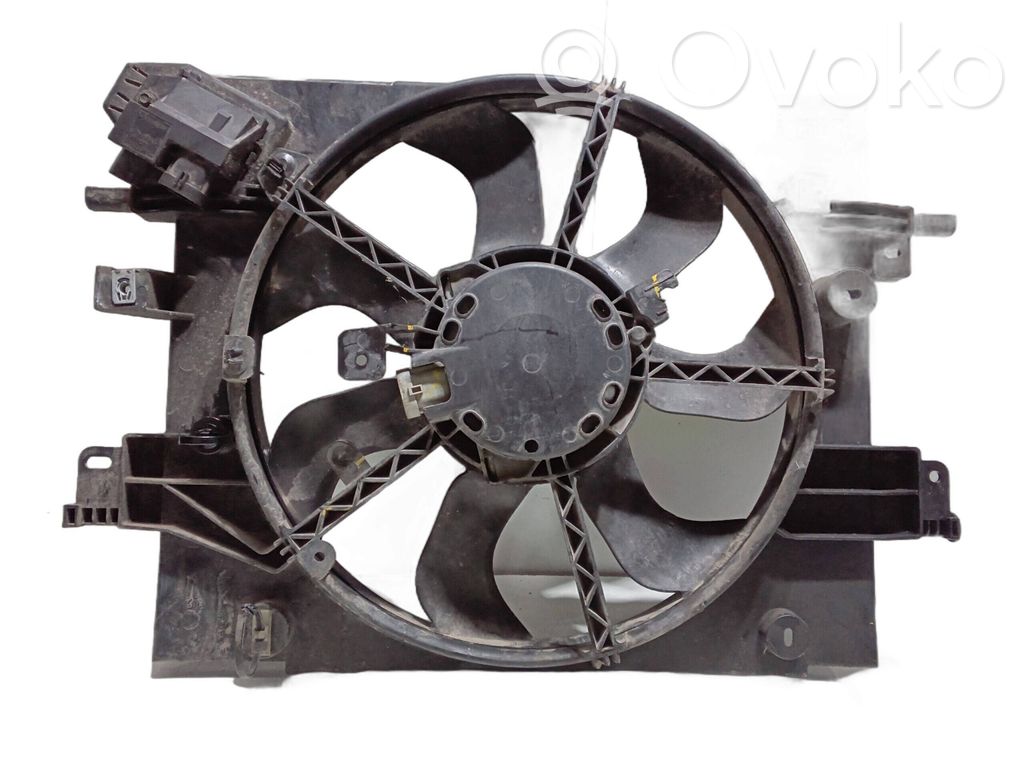 Dacia Duster Ventilatore di raffreddamento elettrico del radiatore 