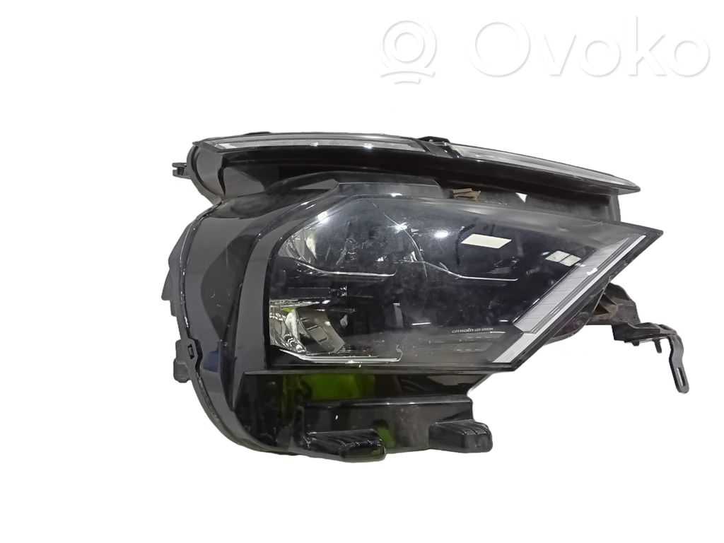 Citroen C4 III e-C4 Phare frontale 