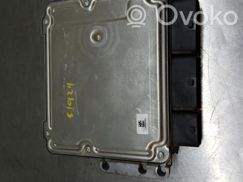 Renault Clio IV Sterownik / Moduł ECU 