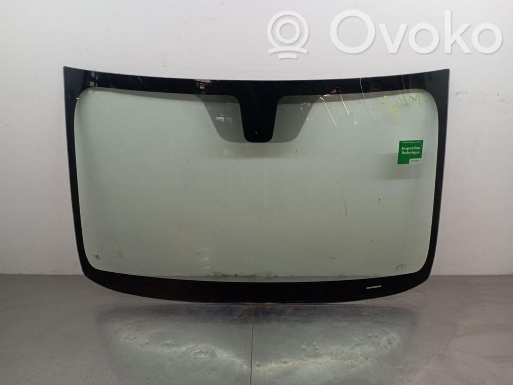 Front windscreen/windshield window   E443R000181,ANO2018