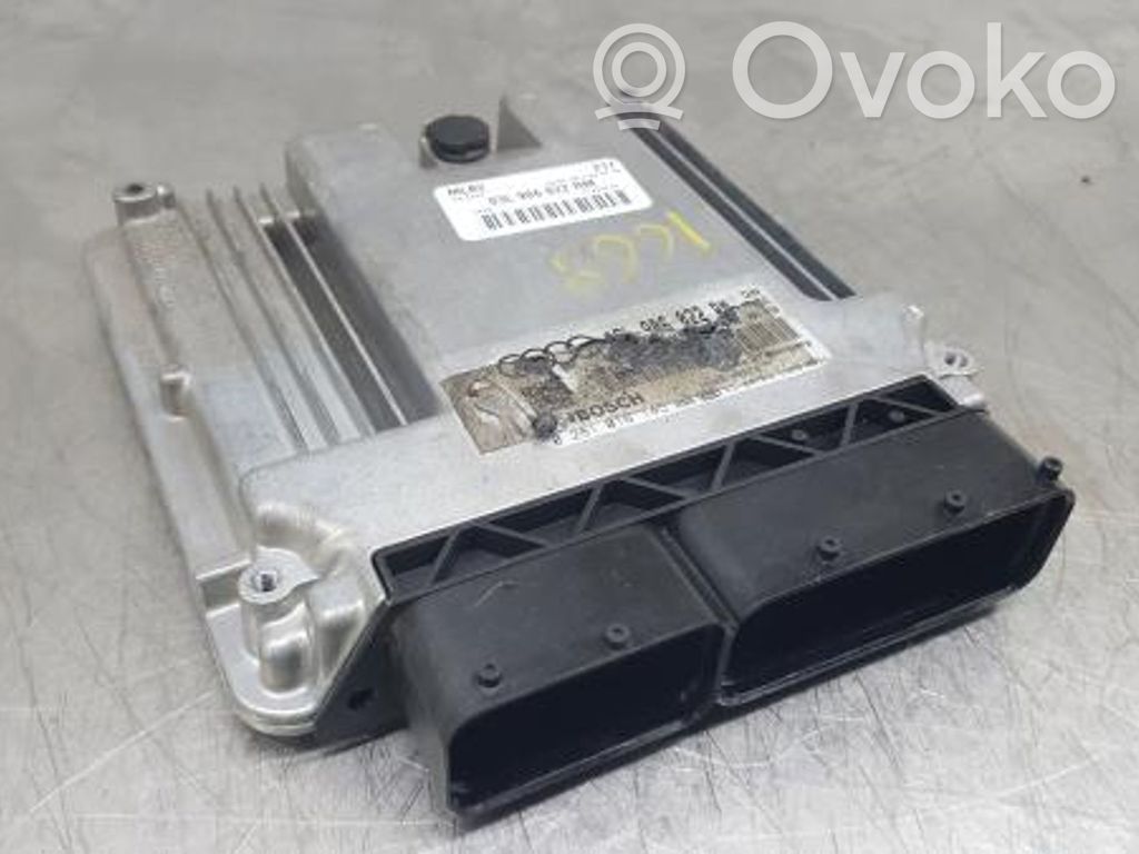 Sterownik / Moduł ECU   03L906022RM,1740279