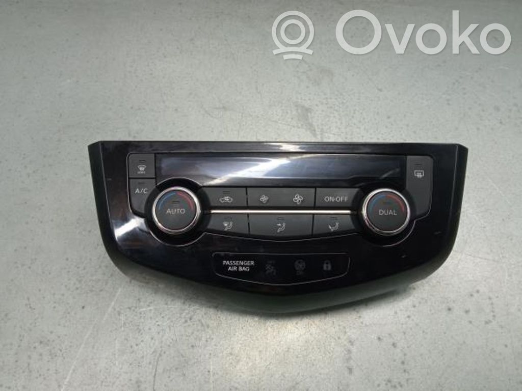 Nissan Qashqai Oro kondicionieriaus/ klimato/ pečiuko valdymo blokas (salone) 