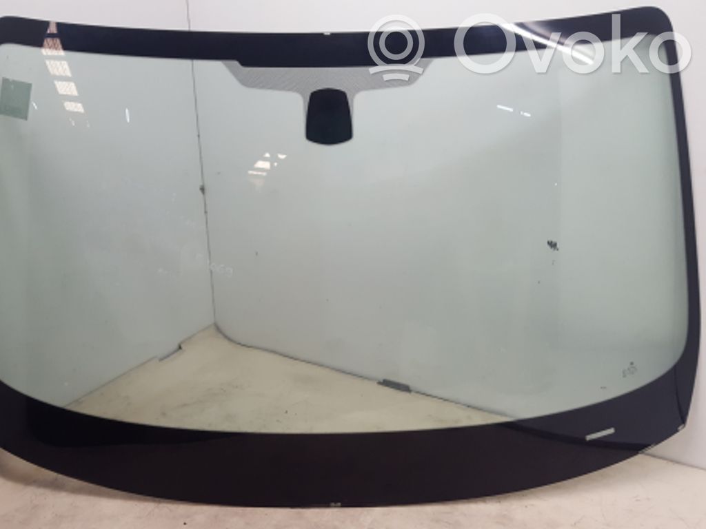 Front windscreen/windshield window