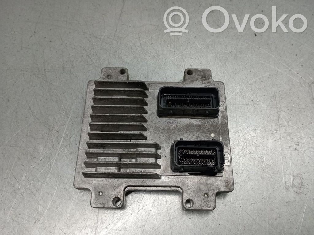 Opel Corsa E Engine control unit/module 