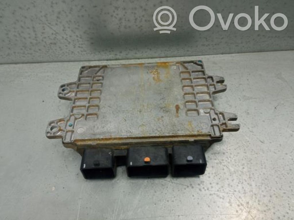 Engine control unit/module   MEC940160D