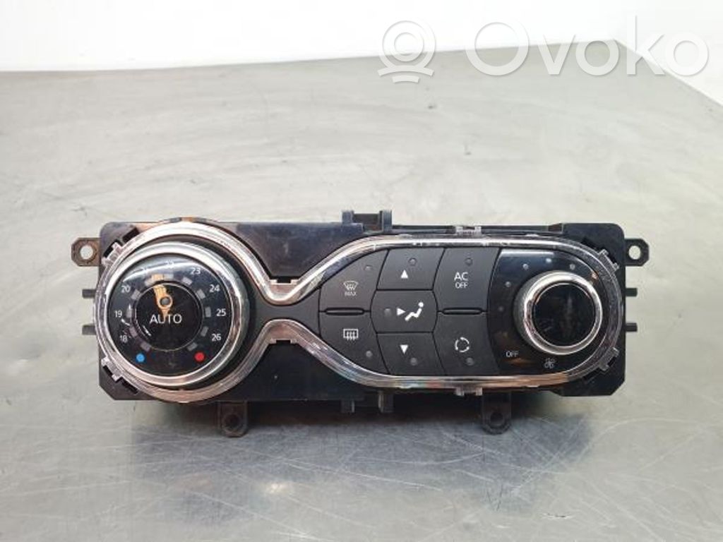 Renault Clio IV Oro kondicionieriaus/ klimato/ pečiuko valdymo blokas (salone) 
