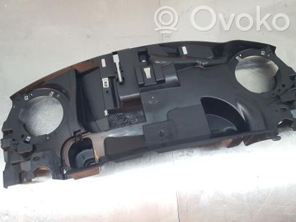 Renault Twizy Панель радиаторов 