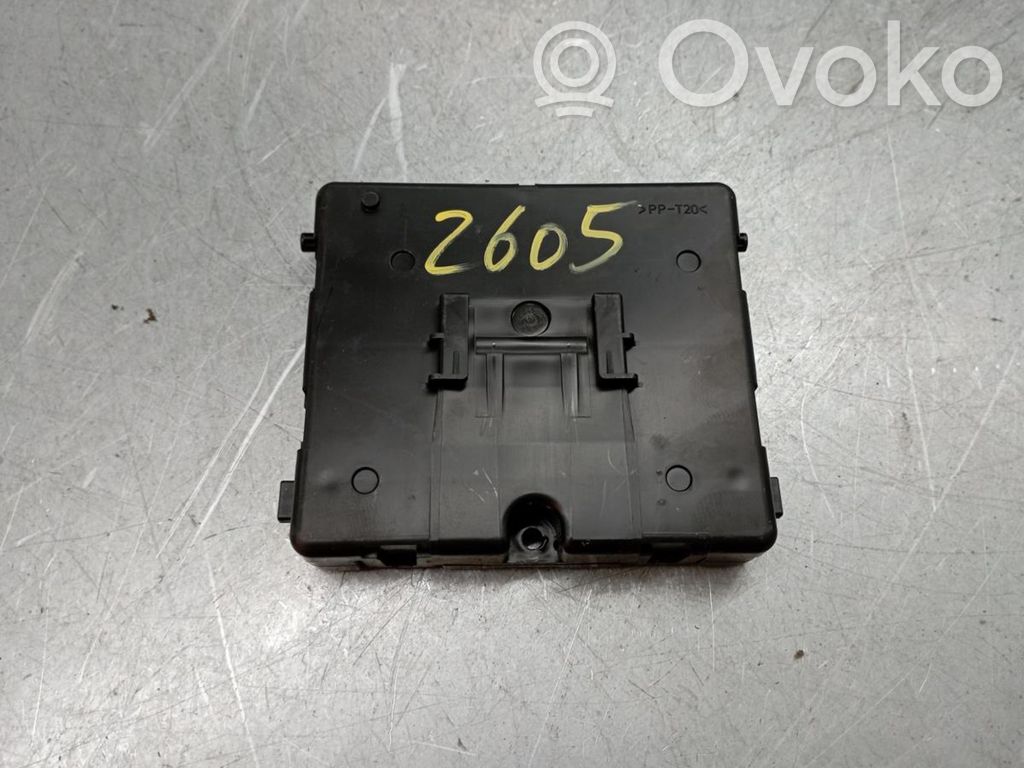 Comfort/convenience module   285258590R,27760F231C