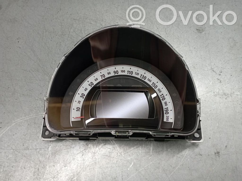 Speedometer (instrument cluster)   248216158R,03901354,80658KMS
