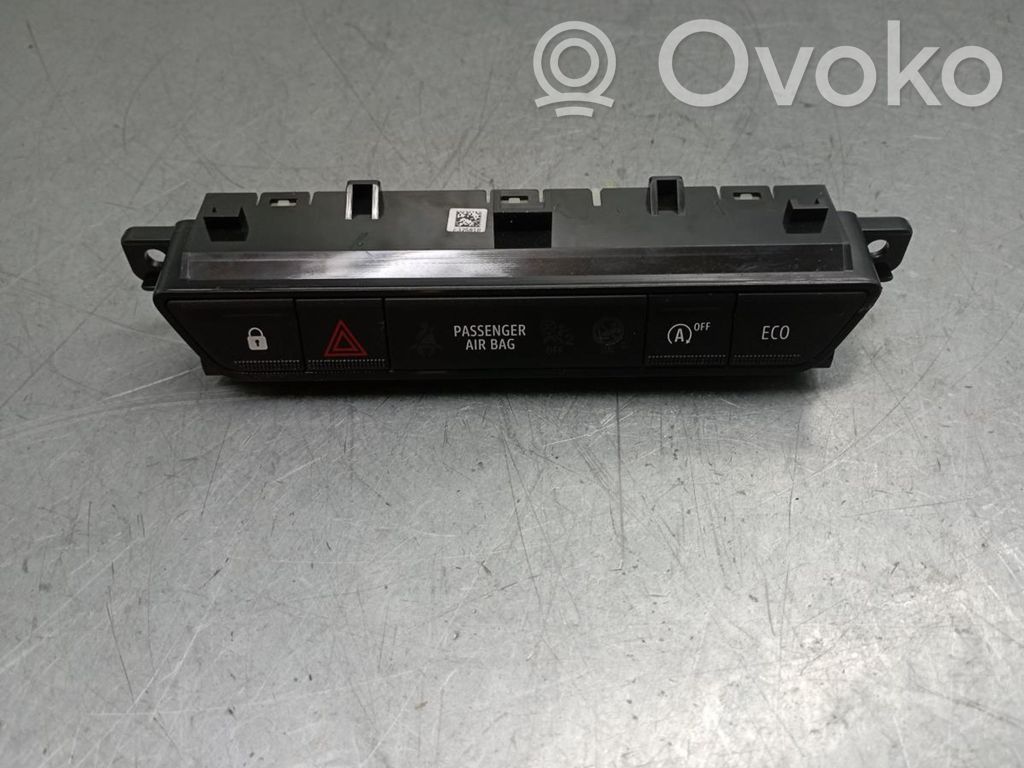 Hazard light switch   283E85816R