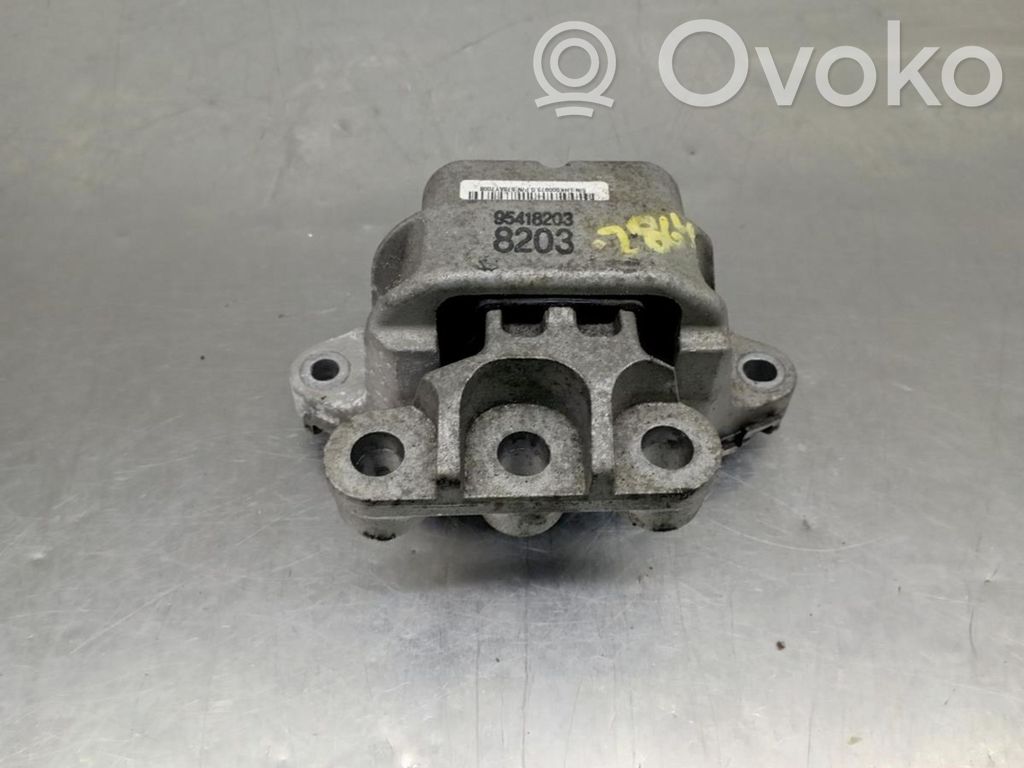 Engine mount bracket   954182038203