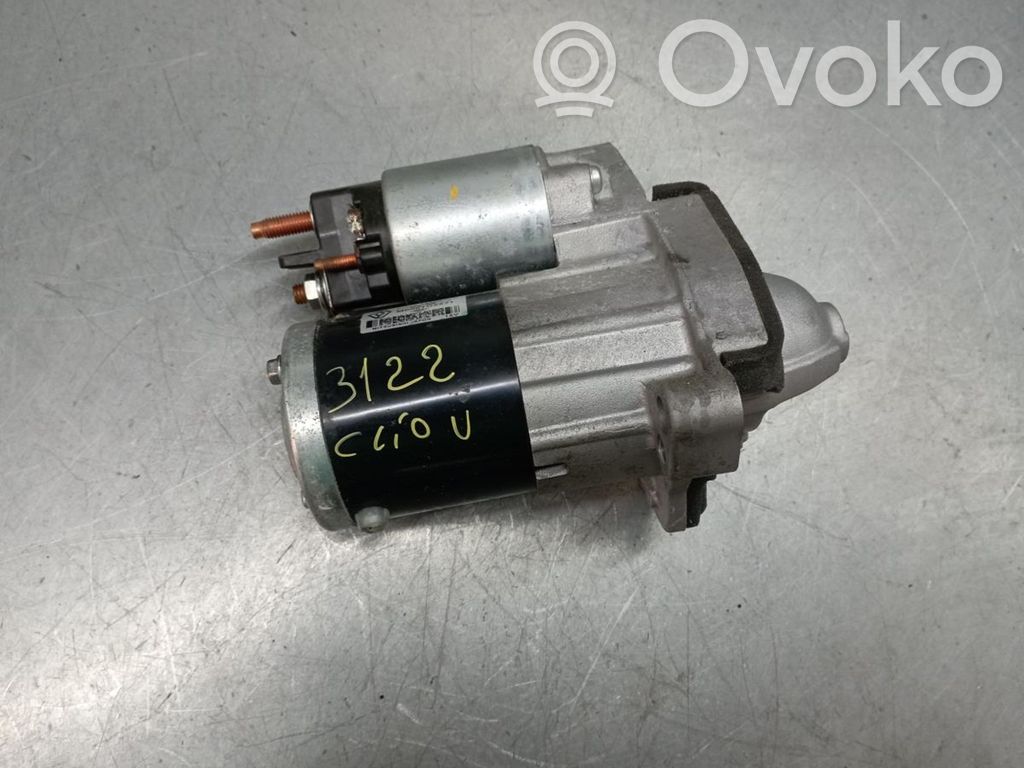 Стартер   233006662R,M000TD2571