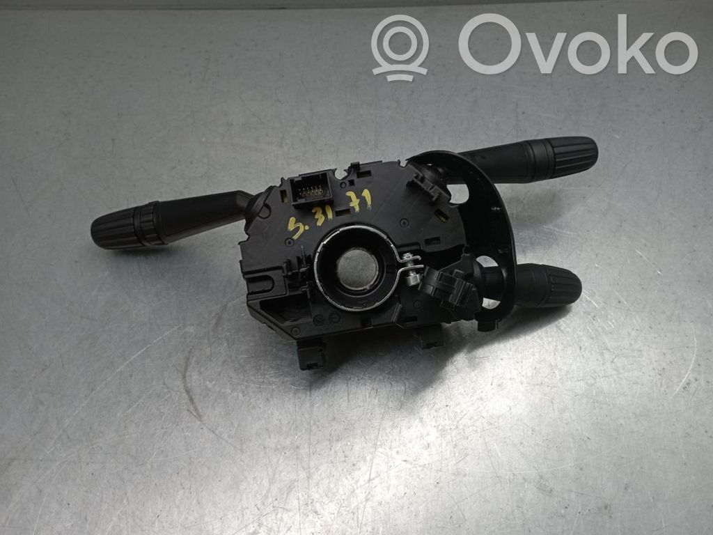 Fiat 500L Otros interruptores/perillas/selectores 