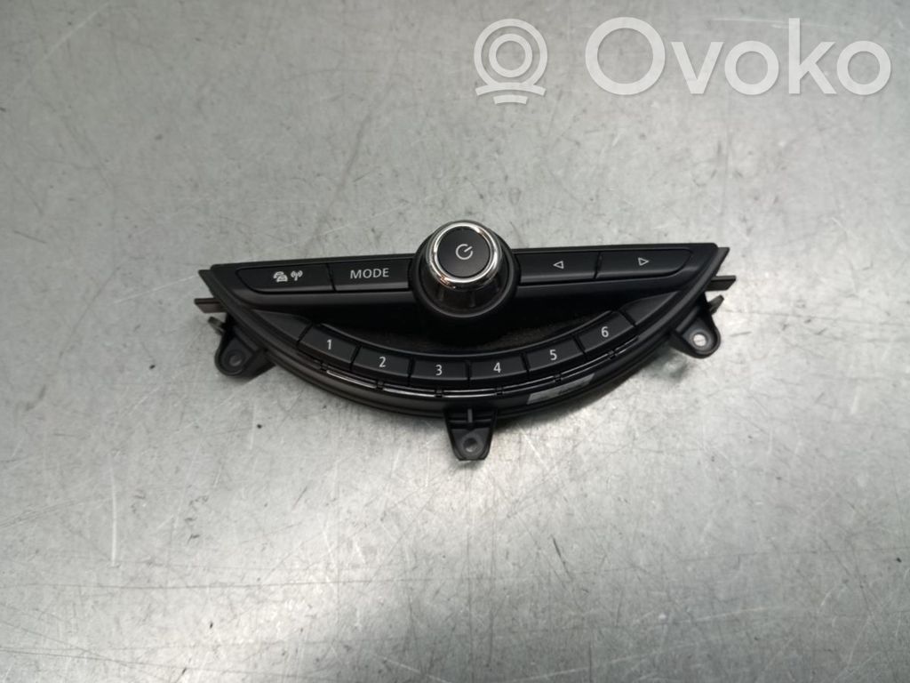 Mini Cooper F57 Przyciski / Przełącznik regulacji głośności 