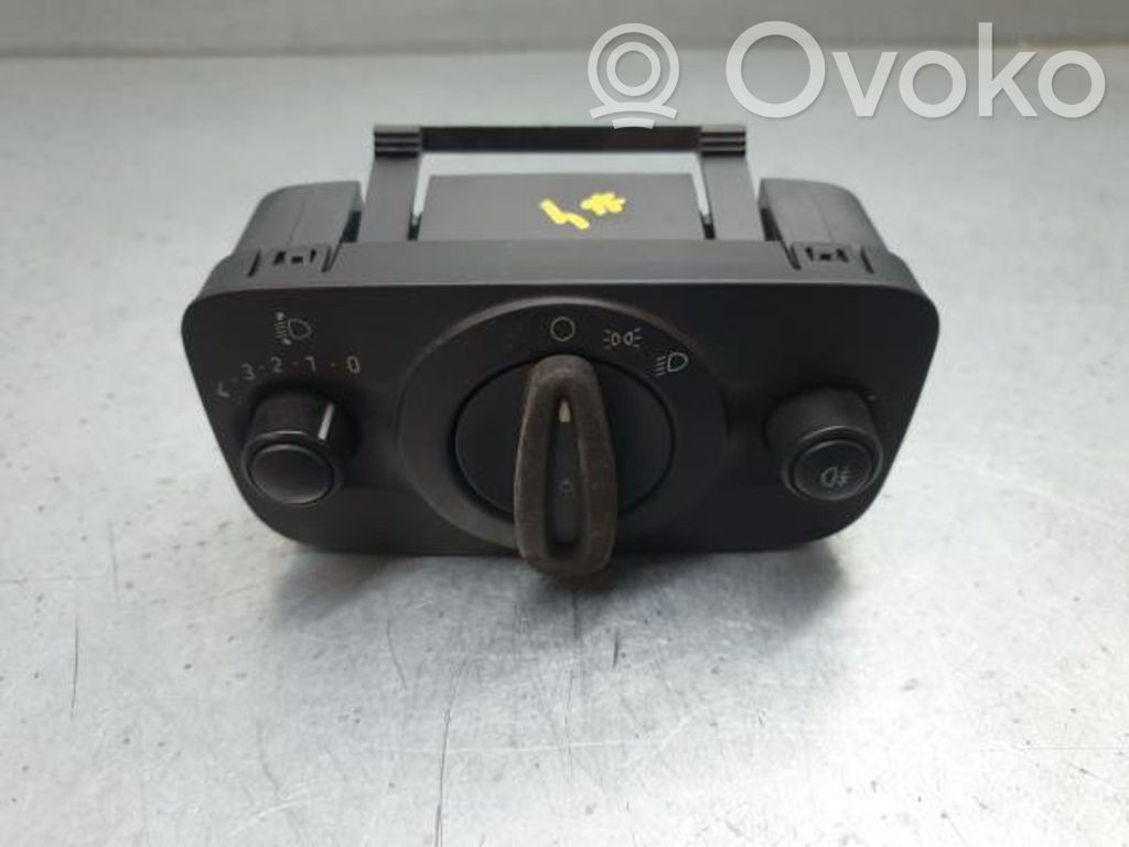 Ford Fiesta Light switch 