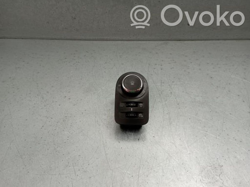 Light switch   13470443,17001782