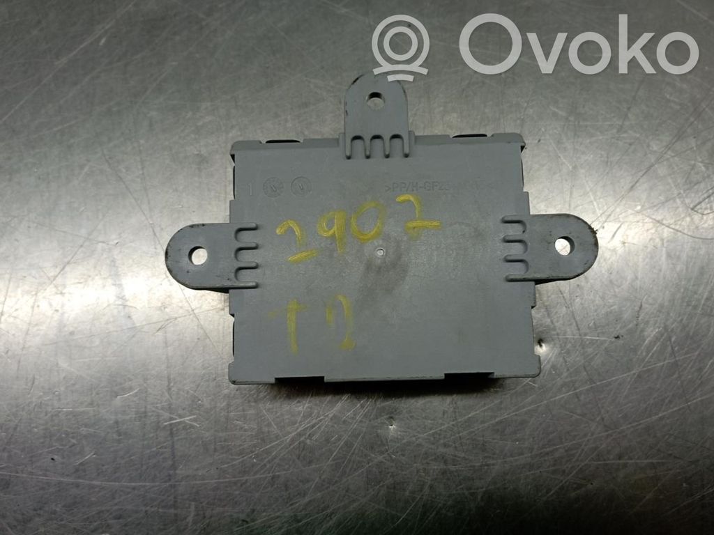 Unité de commande module de porte   J8A214D619CC,10336940