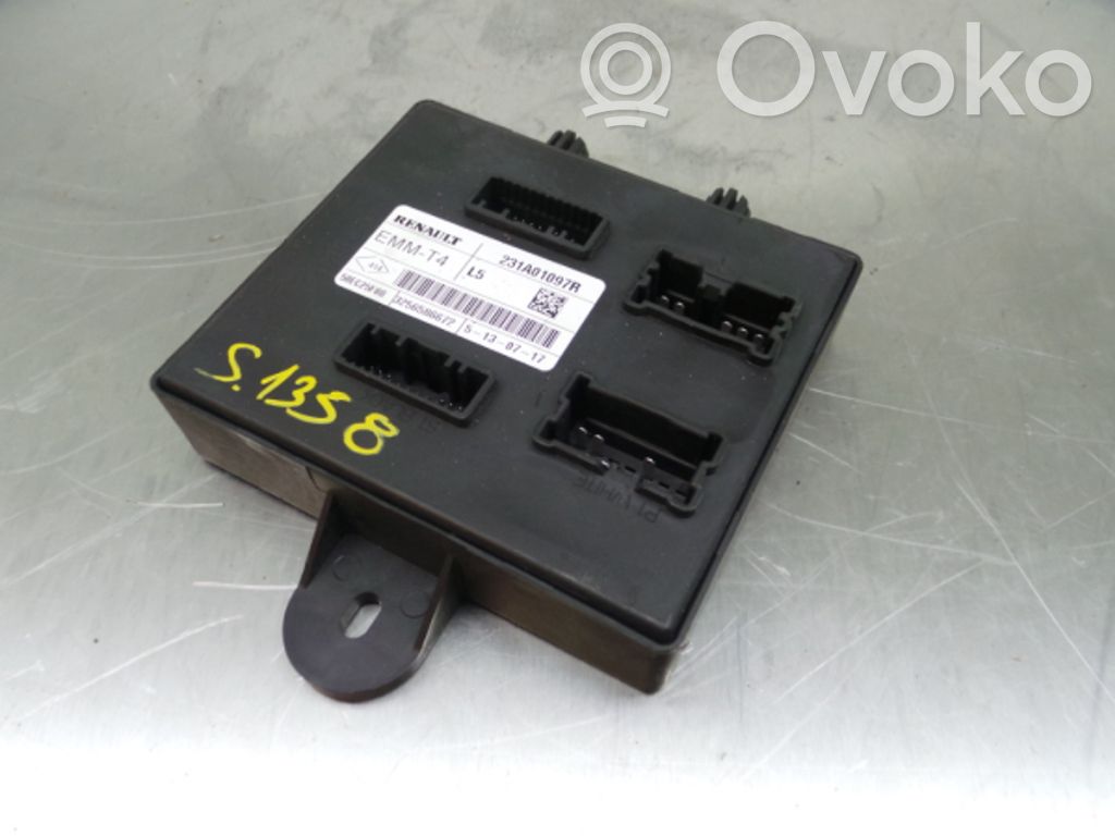 Renault Clio IV Comfort/convenience module 