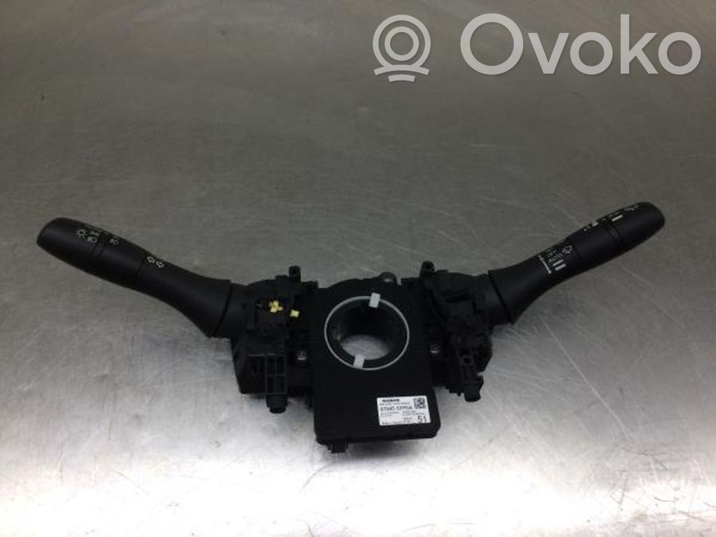 Nissan Micra K14 Otros interruptores/perillas/selectores 