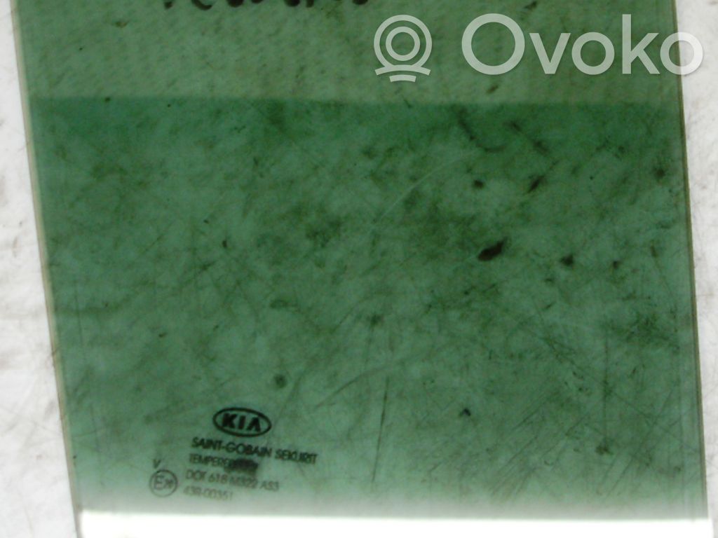 KIA Sportage Rear side window 