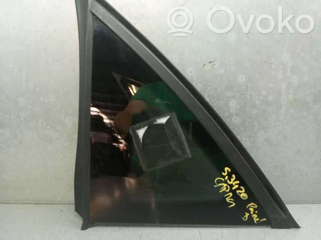 Renault Captur II Rear side window 