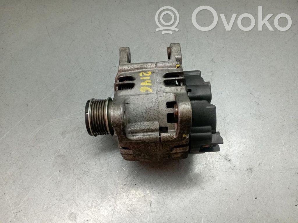 Renault Clio IV Alternator 