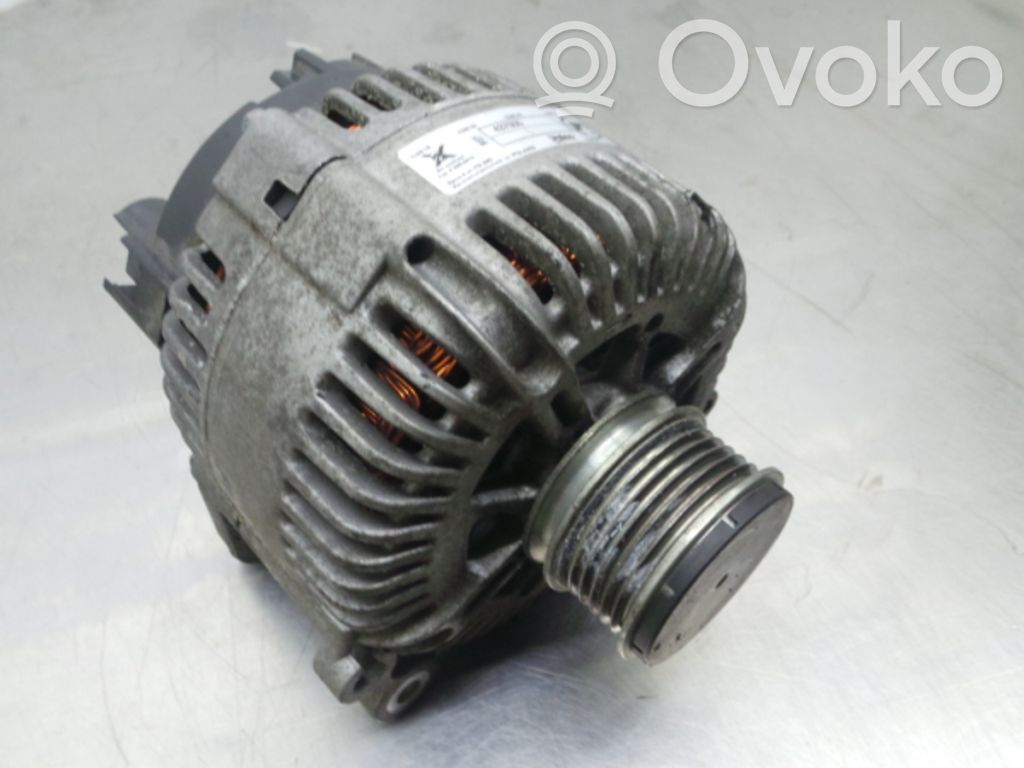 Volkswagen PASSAT B6 Ģenerators 