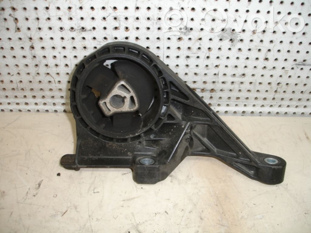 Engine mount bracket   13268880