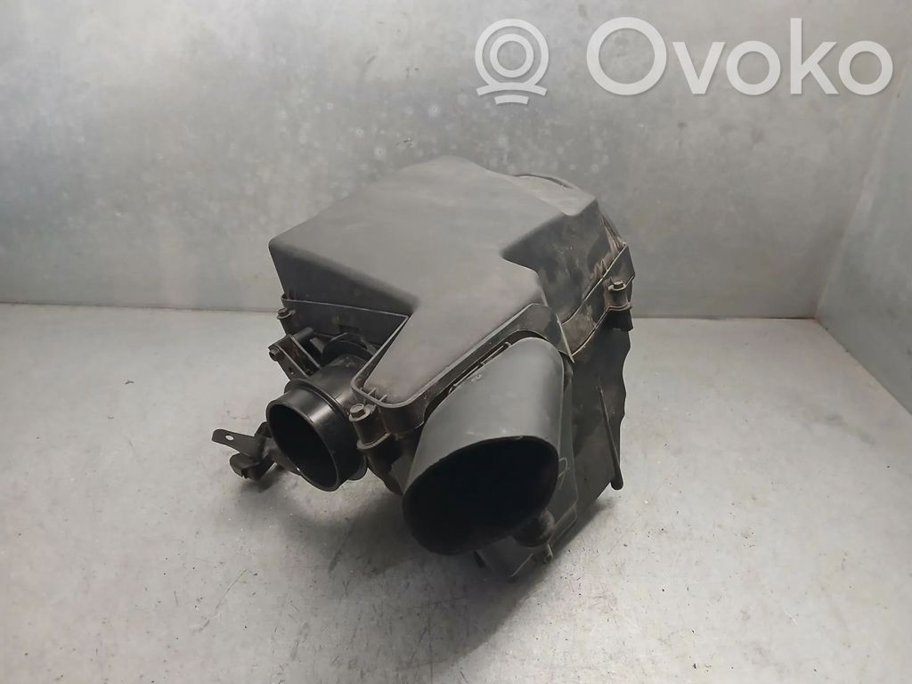 Air filter box