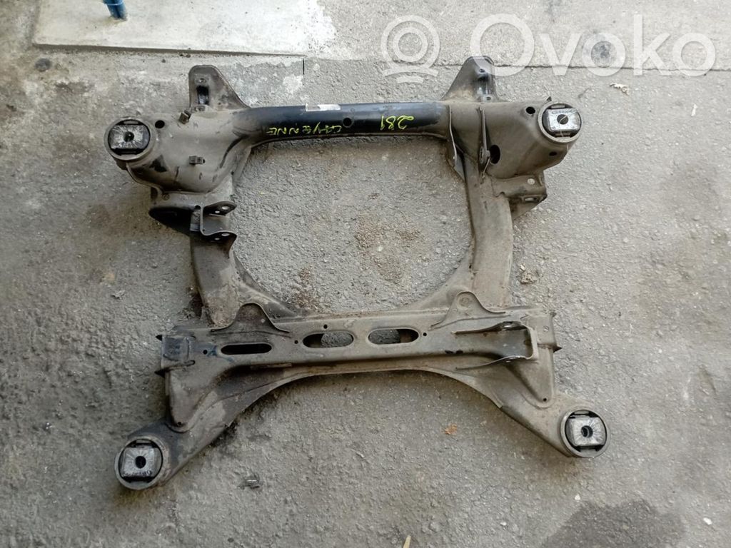 Sous-châssis avant   7L0499030G,7L0492311C