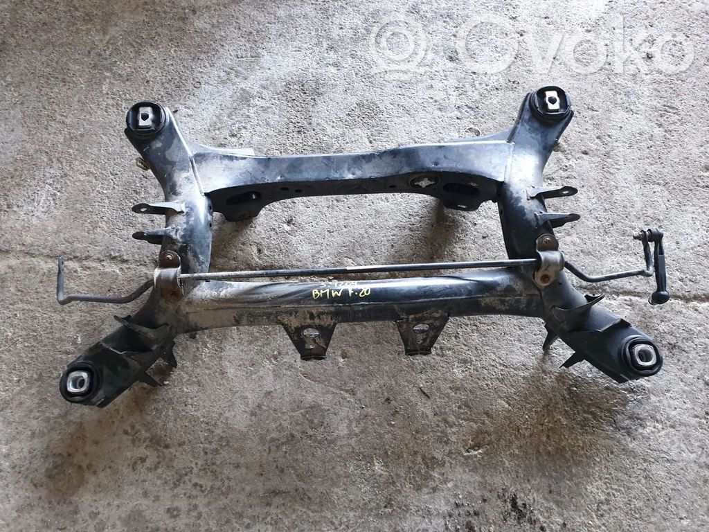 BMW M3 Rama pomocnicza tylna 