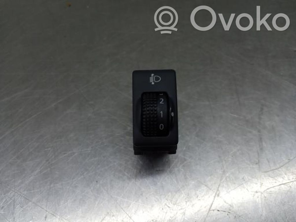 Nissan Juke I F15 Interruttore/pulsante di controllo multifunzione