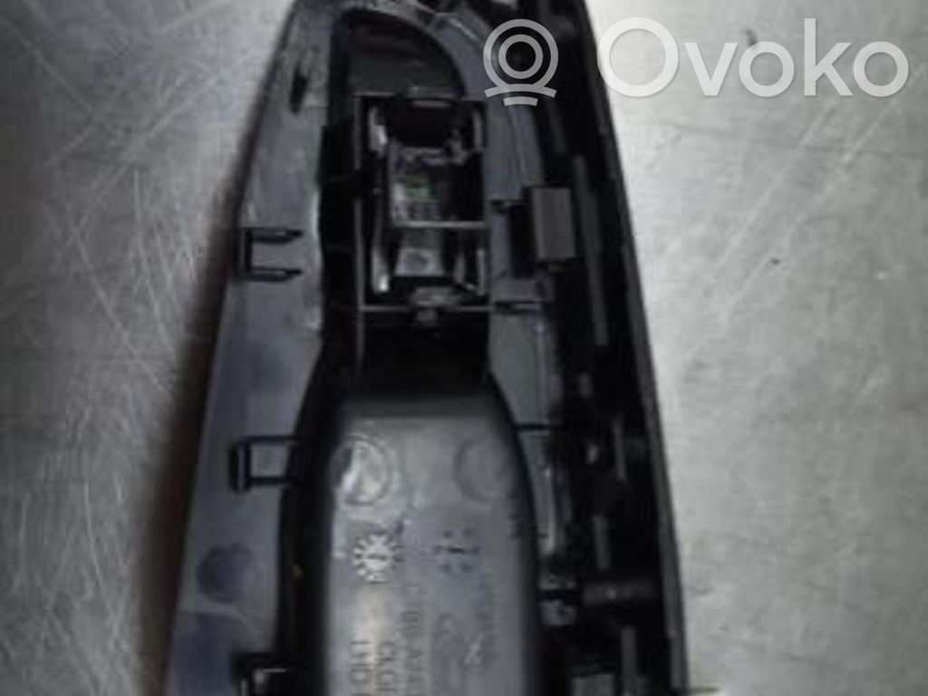 Ford Fiesta Interruttore di controllo dell’alzacristalli elettrico 