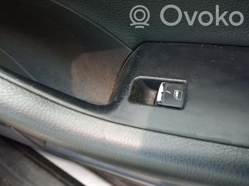 Audi A6 S6 C6 4F Electric window control switch 