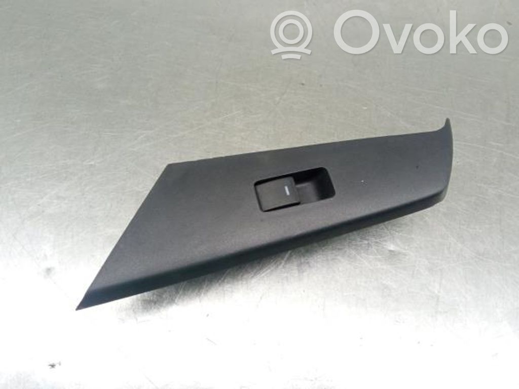 Mazda 3 II Electric window control switch 