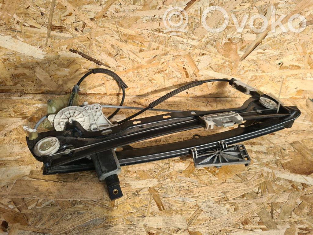 Front window lifting mechanism without motor   0130822402,7119201,7119207