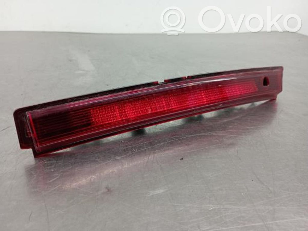 Renault Clio IV Third/center stoplight 